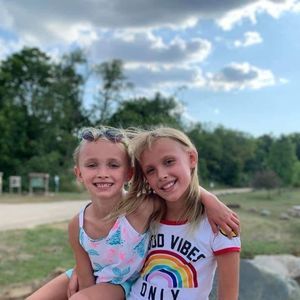 Meet your Posher, Suzanne